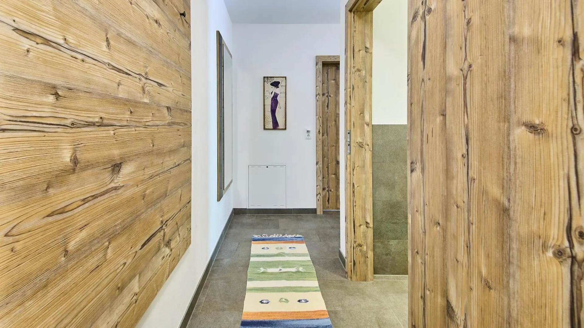 Intown Appartements Saalbach-Hinterglemm 0*,